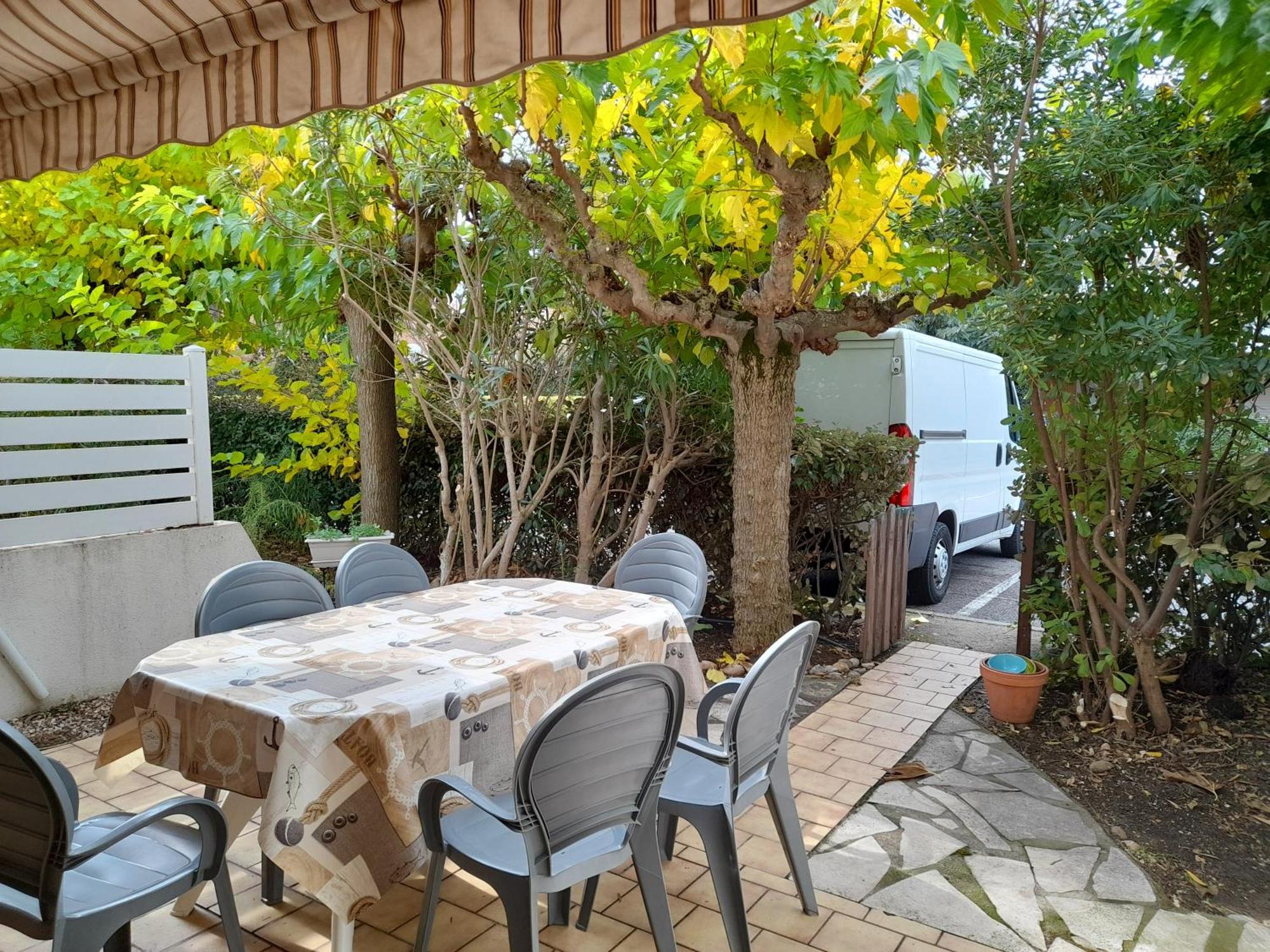 Vittoria Immobilier 6 -Reglement Sur Place - Cheques Vacances Acceptes Ла-Гранд-Мот Номер фото